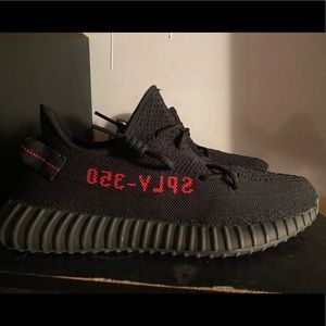 Yeezy 350 bred v2